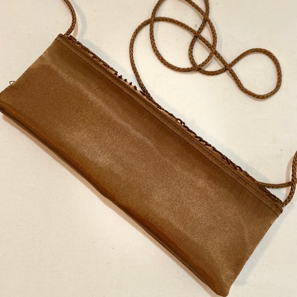 La Regale Clutch Evening Bronze Bag - Picture 3 of 3